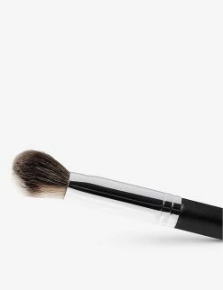 MAC Cheek Brush