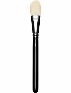 MAC 133 Small Cheek Brush