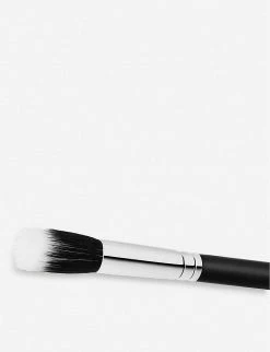 MAC 188 Small Duo Fibre Face Brush