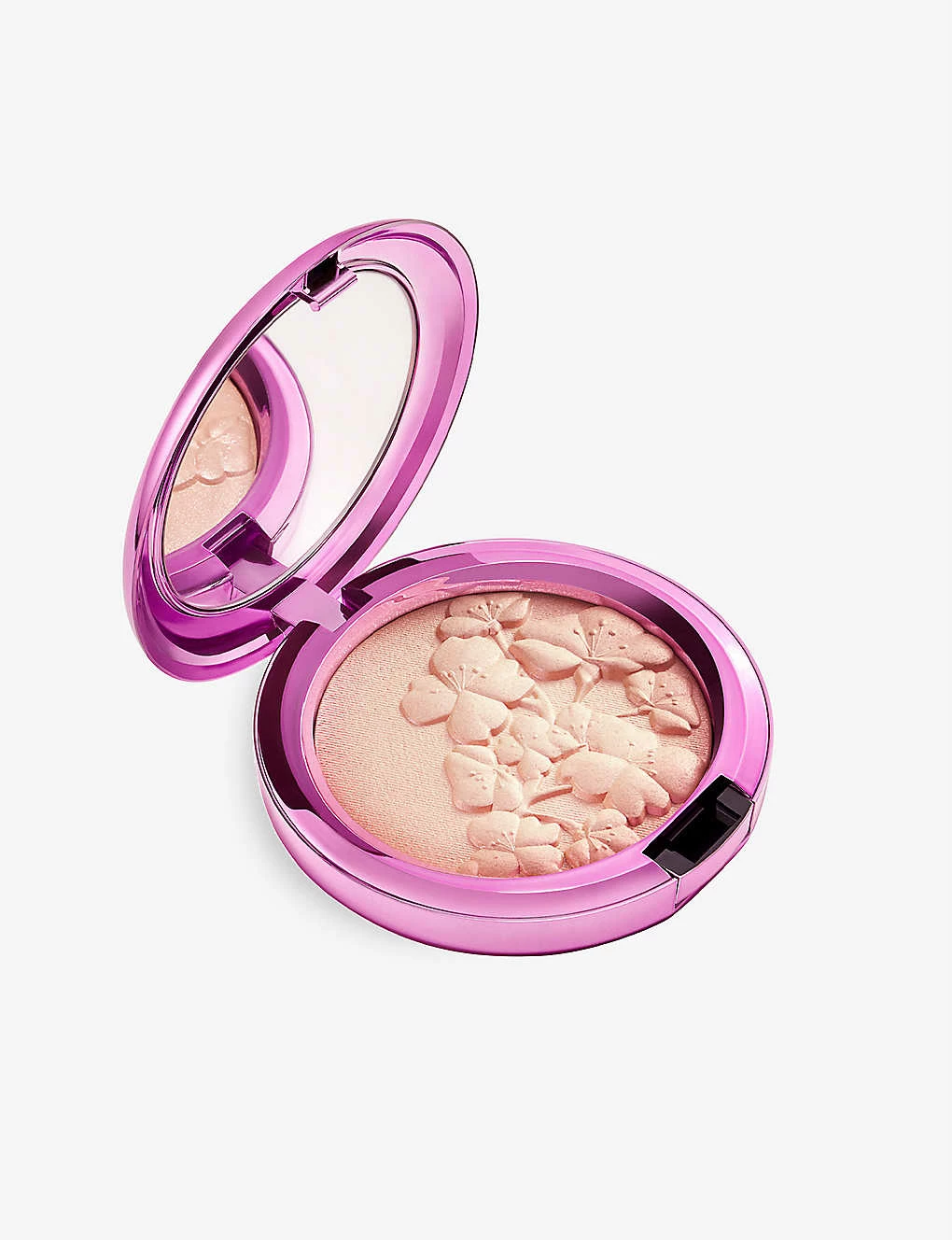 MAC Extra Dimension Skinfinish Limited-edition Highlighter 8g Petallic Metallic 7 MAC Extra Dimension Skinfinish Limited-edition Highlighter 8g Petallic Metallic - Image 5